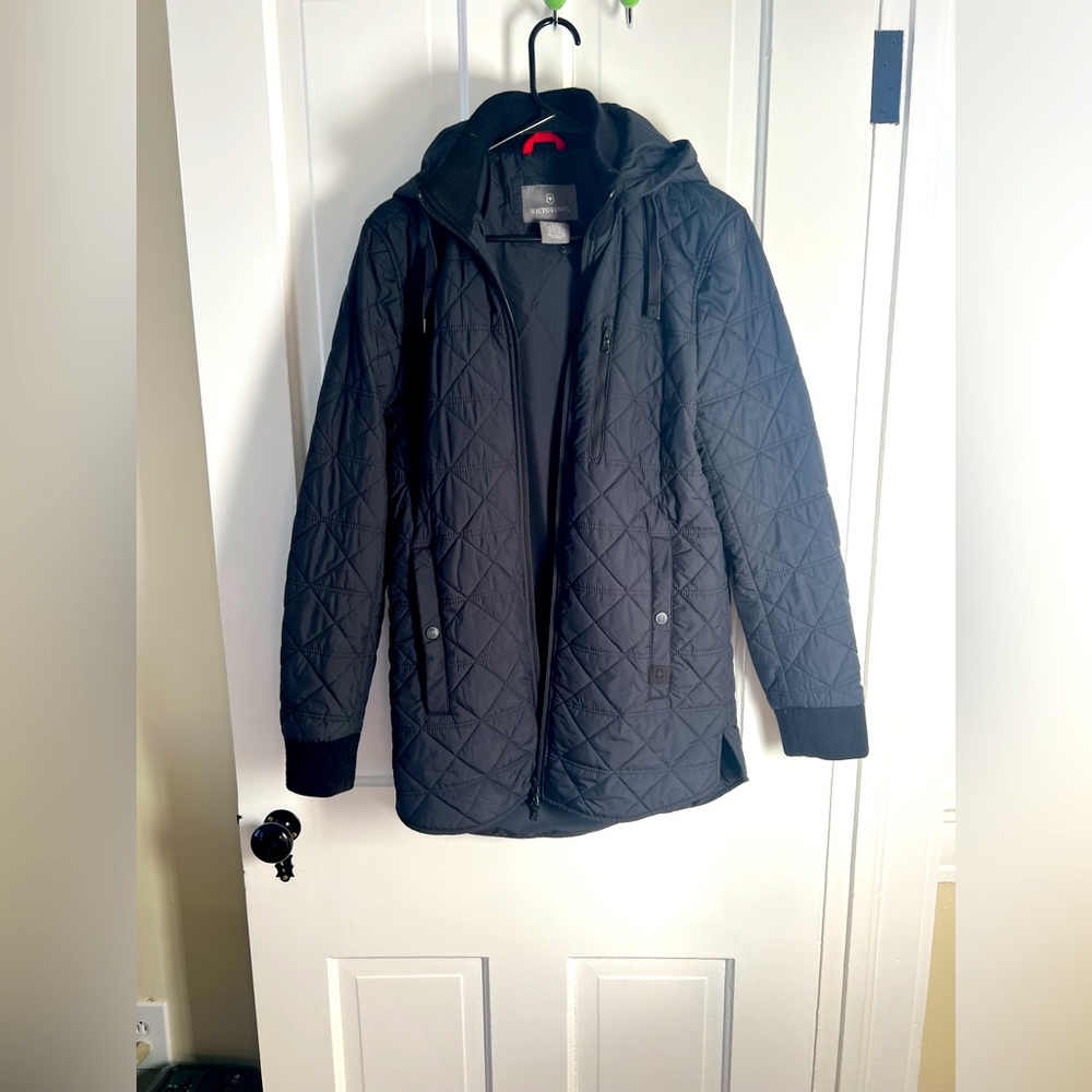 Victorinox Mens quilted jacket